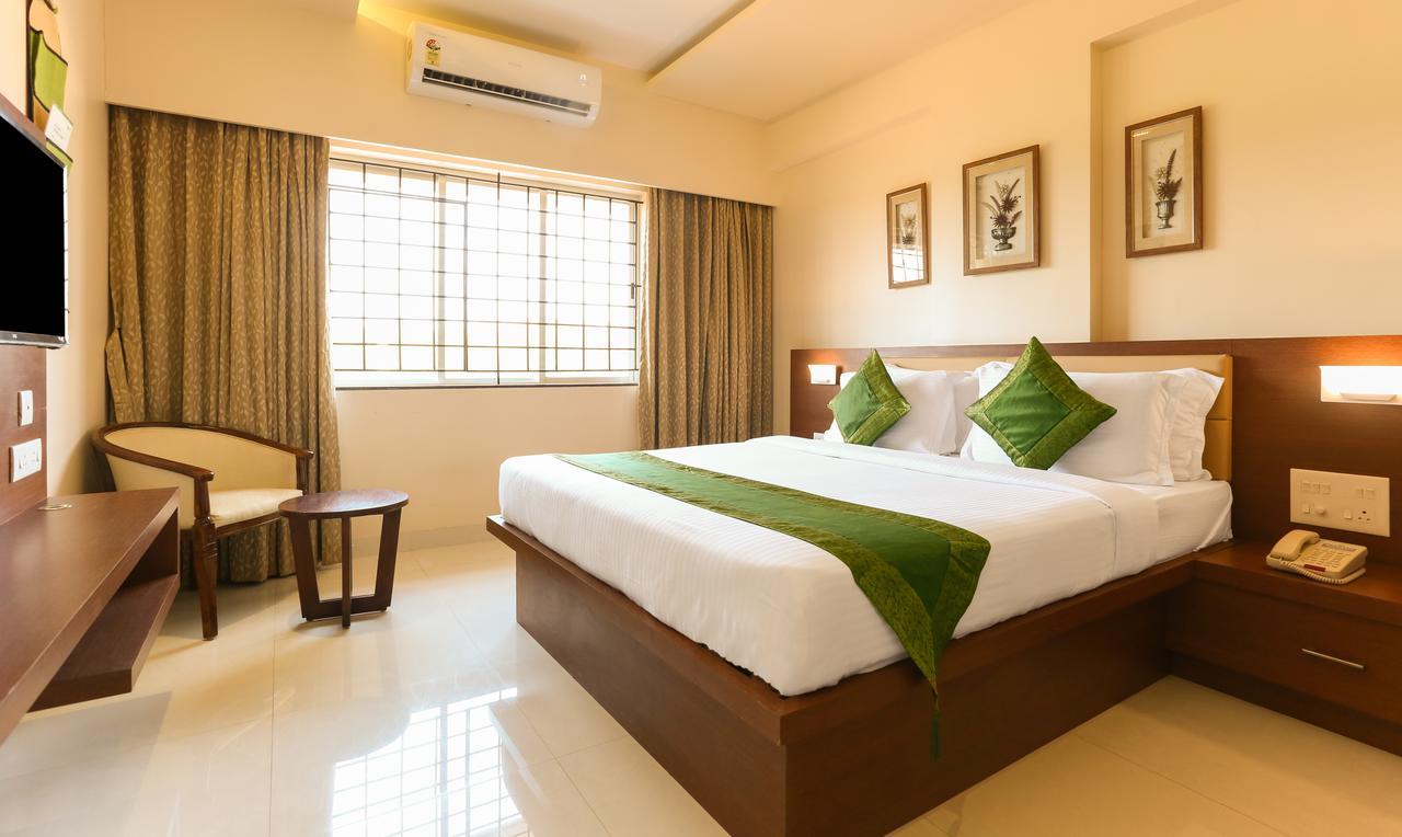 Treebo Trend Nayath Residency أودوبي المظهر الخارجي الصورة